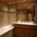 Slide la salle de bain