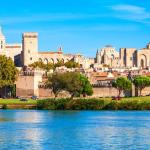 Slide Résidence Sun Hols les Rives du Lac à Saint Saturnin les Avignon - Palais des Papes