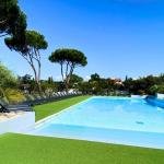 Slide Le Domaine de Janus - outdoor pool