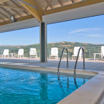 Slide Résidence La Marquisié - Trébas les Bains - Piscine avec vue sur la Vallée