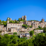 Slide Résidence Le Hameau des Sources - Montbrun les Bains - Village perché de Montbrun-les-Bains