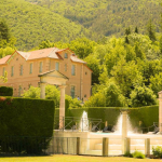 Slide Résidence le Château des Gipières - Montbrun les Bains - Idée week-end amoureux dans la Drôme