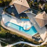 Slide Camping l'Arquet **** Martigues - vue de haut