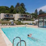 Slide Résidence Le Clos St Michel - Chinon - piscine