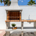 Slide Maison Tropical - Deltebre - Rental holidays in Spain in private house with swimming pool - BBQ