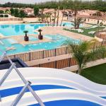 Slide Résidence Tamaris et Porte du Soleil - piscine