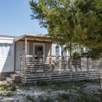 Slide Camping l'Arquet **** Martigues mobil home Corail