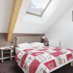 Slide Chambre double avec fenêtre dans la résidence Aquisana