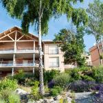 Slide Overview of the apartments at the L’Écrin du Lac estate in Chorges