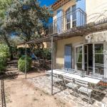 Slide Private garden for peaceful moments in a hamlet house at Domaine de Saint-Endréol Golf & Spa Resort in La Motte-en-Provence