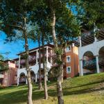 Slide Exterior façade of the Soko Eder residence buildings in Ciboure