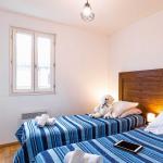 Slide Chambre d'enfant avec deux lits simples dans les appartements des Rives Marines au Teich