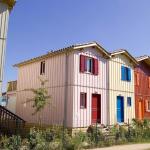 Slide A colourful and welcoming residence close to the Arcachon Bay