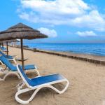 Slide Access to the private beach at the foot of the residence through the lush gardens, Sognu Di Rena, Moriani-Plage