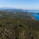 Slide Magnificent landscapes of the Croatian coast, easily accessible from your rental at the Sveta Ana Lodges cottages