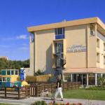 Slide Extérieur de la résidence Neptune à Saint Pierre sur Mer et aire de jeux enfants