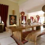 Slide Dining table at Villa Dar Dream in Marrakech