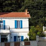 Slide Charming holiday home rental in L'Estaque for a stay in Marseille