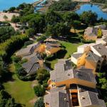 Slide Overview of Paese Serenu Residence with direct beach access