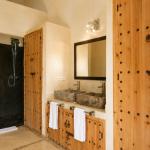 Slide Salle de douche à la villa Dar Dream à Marrakech
