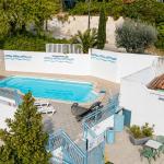 Slide Résidence Le Saint Esteve à La Ciotat vue piscine extérieure