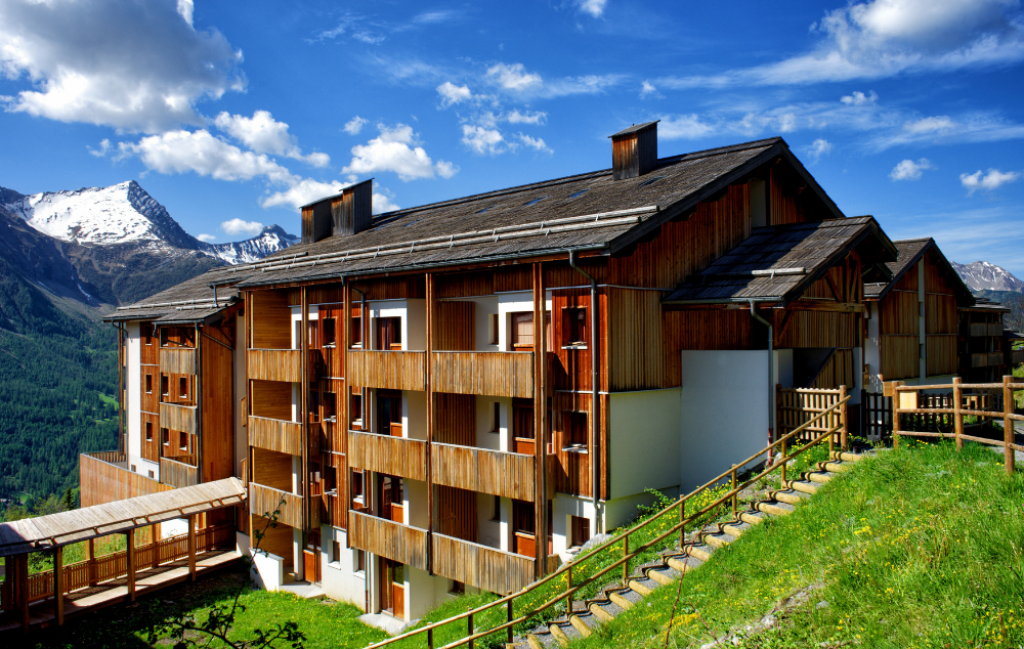 Slide Front of the residence