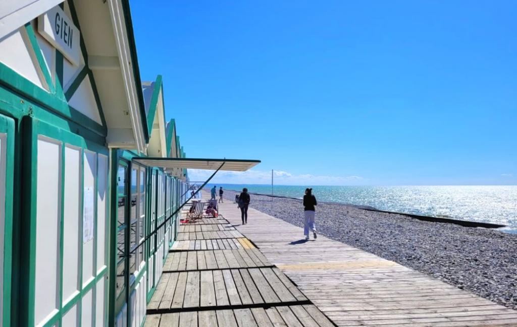 Slide Résidence Les Terrasses de la Plage à Cayeux sur Mer - Plage de galet