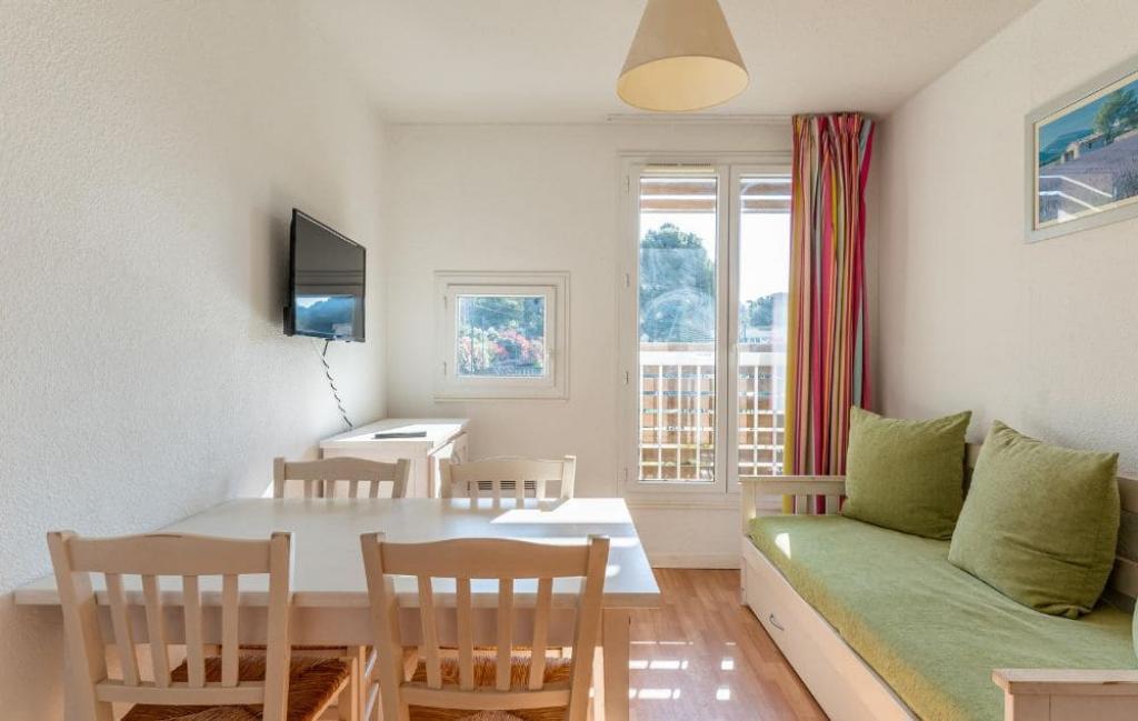 Slide Résidence L'Ile d'Or à La Londe-les-Maures - Appartement 2 pièces 4 personnes - Salon