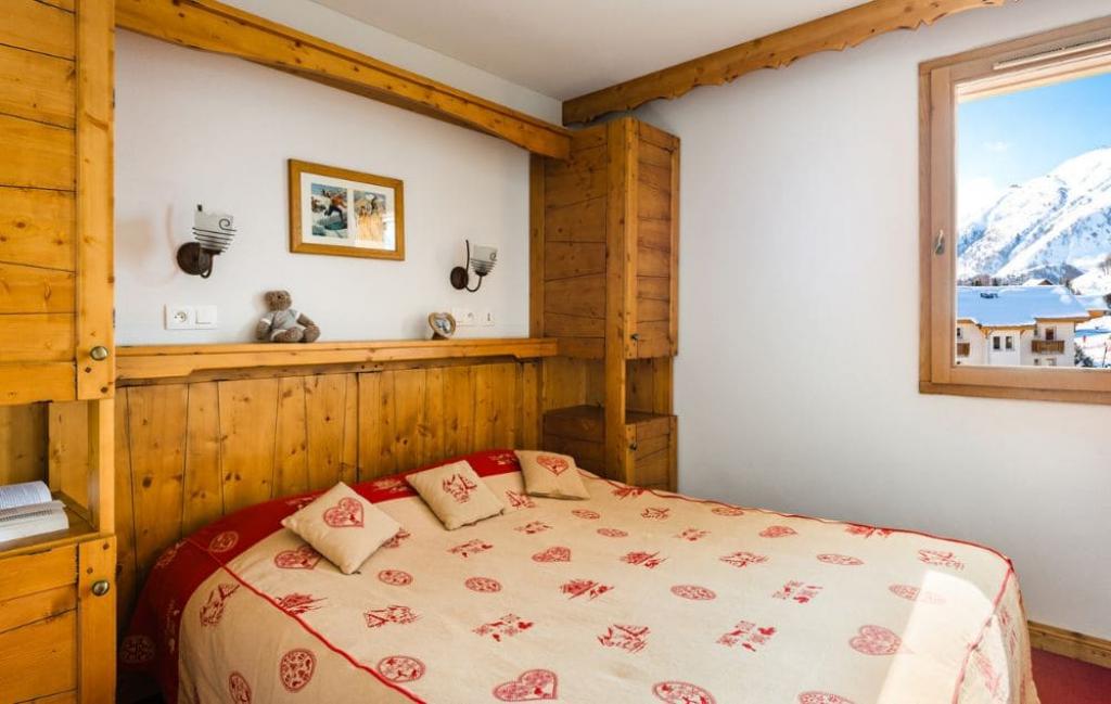 Slide Chambre lit double d'un des logements