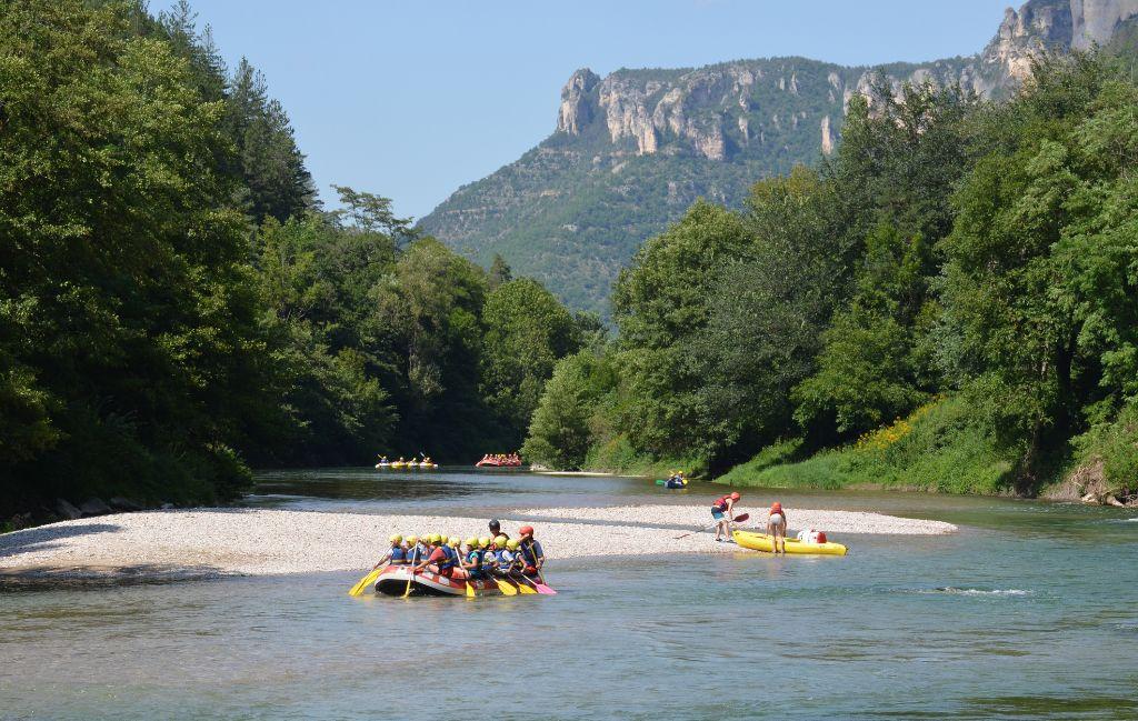 Slide Le Hameau des Sources - alentours de montbrun