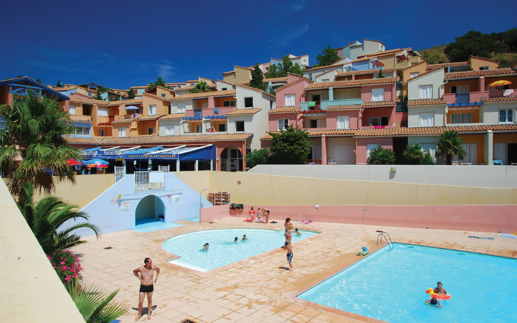 Slide Piscine résidence