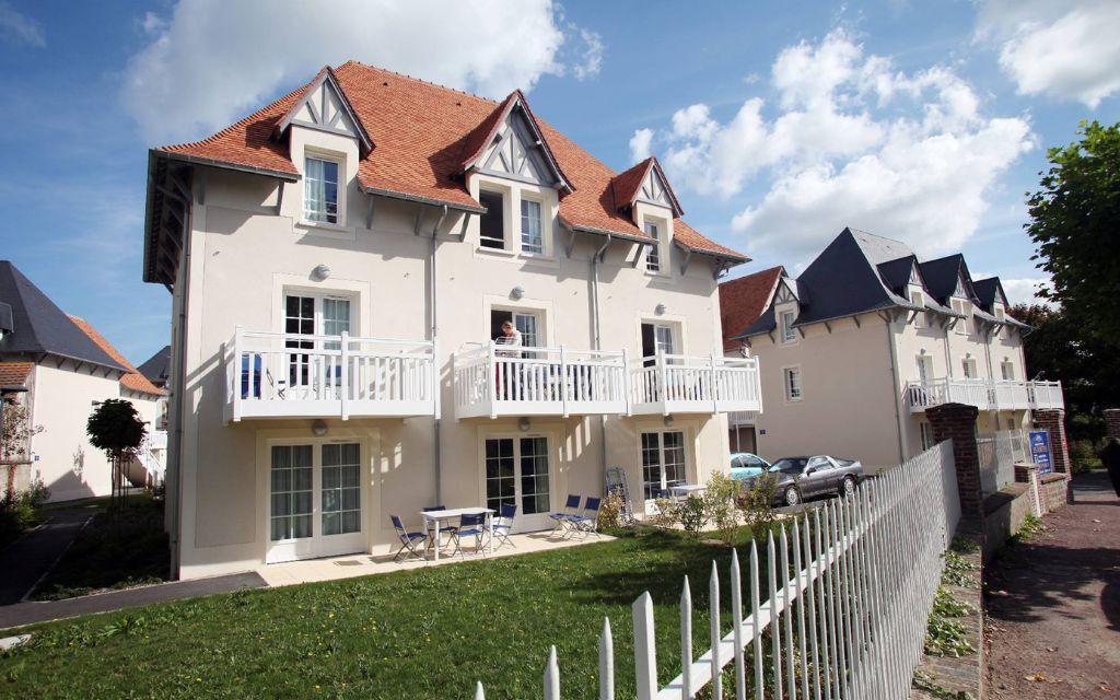 Slide Holiday flat at the residence Les Domaines des Dunettes in Cabourg