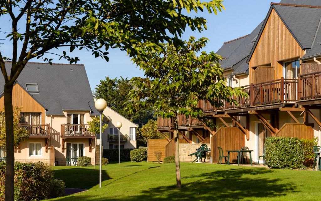 Slide Appartements résidence Les Roches Douvres