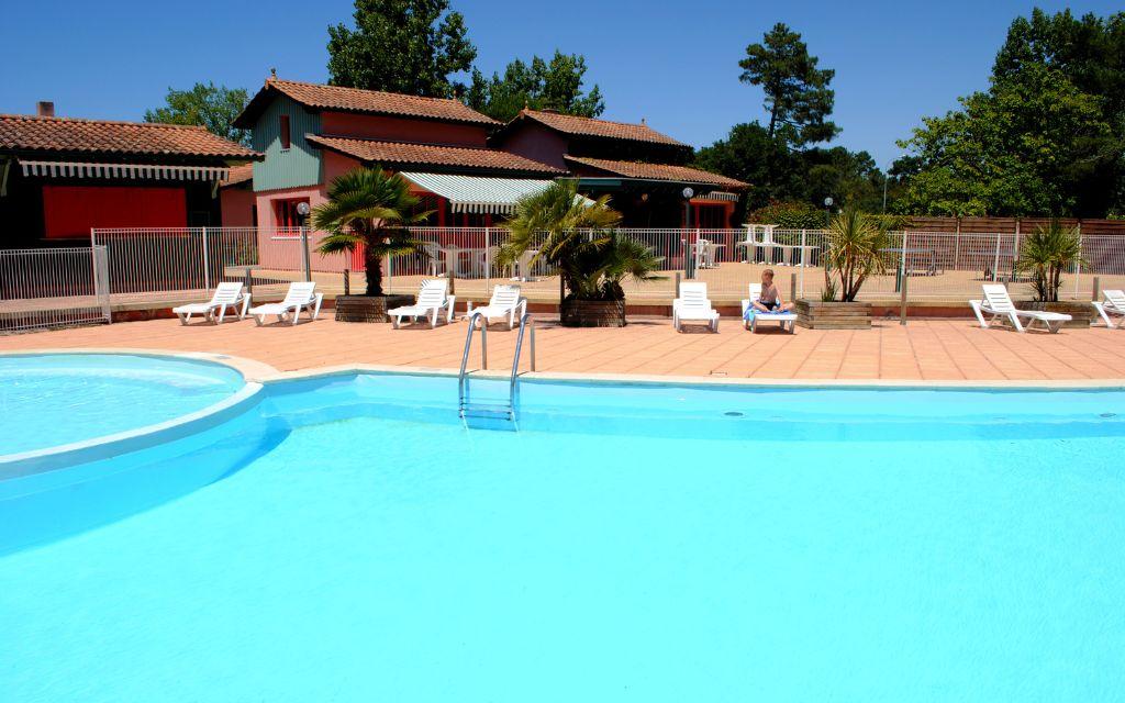 Slide Les Rives de Saint-Brice - piscine