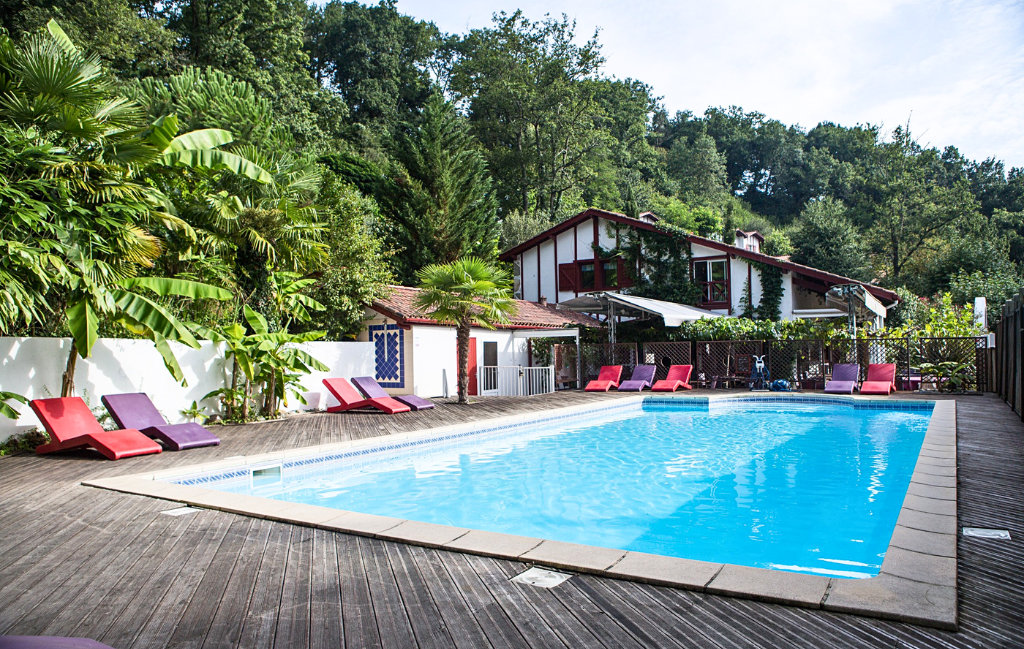 Slide Résidence Collines Iduki - Piscine