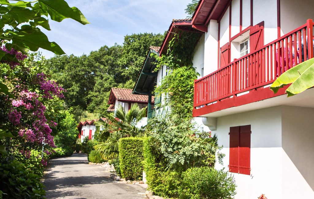 Slide Résidence Collines Iduki - Logement 4 personnes - Extérieur