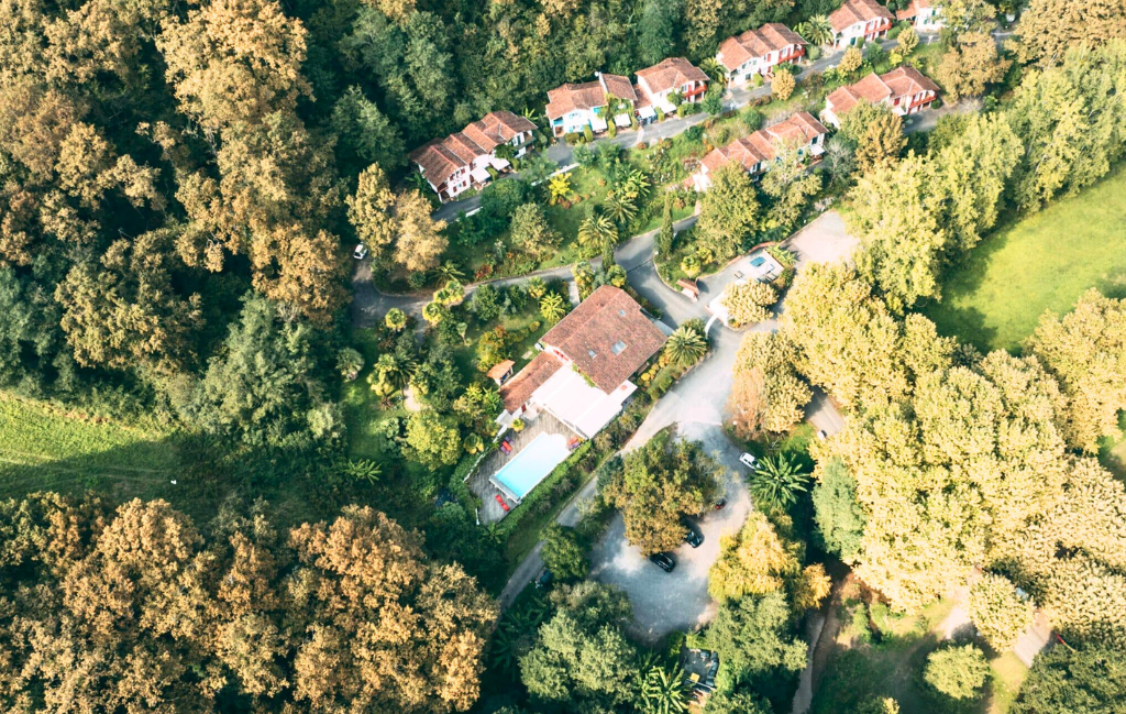 Slide Résidence Collines Iduki - Location au Pays Basque