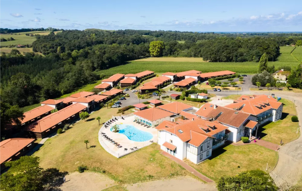 Slide Résidence Les Hameaux de la Chalosse - Vacances en famille dans les Landes