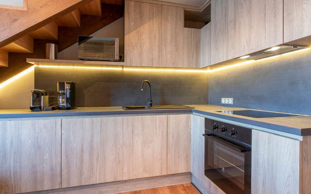 Slide La Duit*** -  kitchen