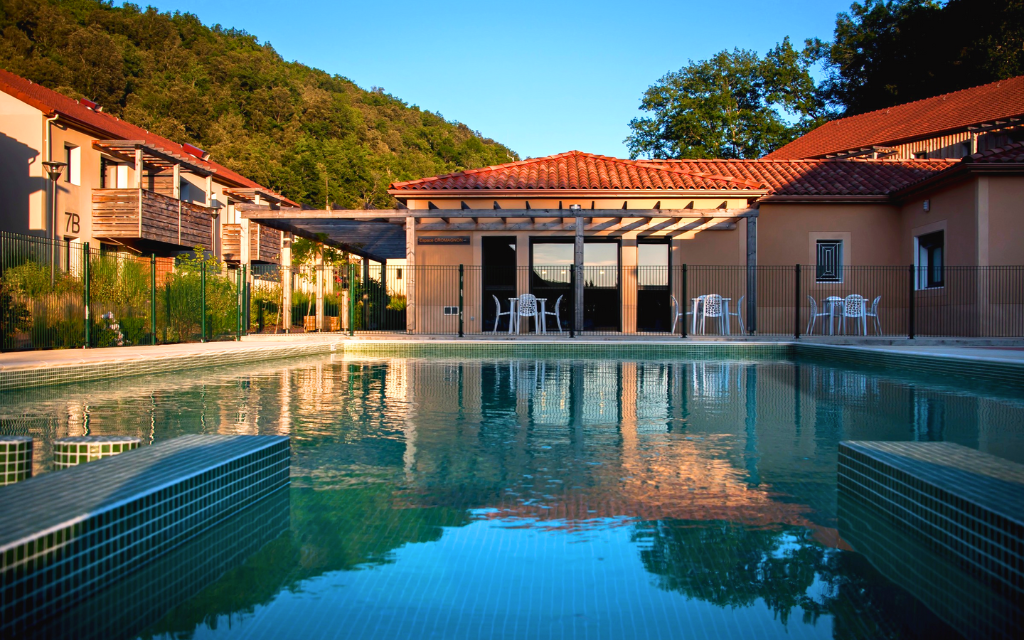 Slide Résidence Le Clos du Rocher *** - Location avec piscine Lot et Garonne