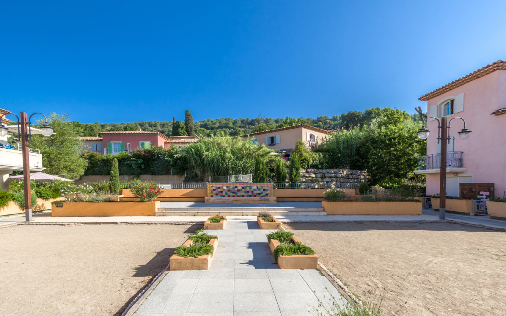 Slide Résidence Le Domaine de Camiole **** - Callian - Location d'appartement dans le Var