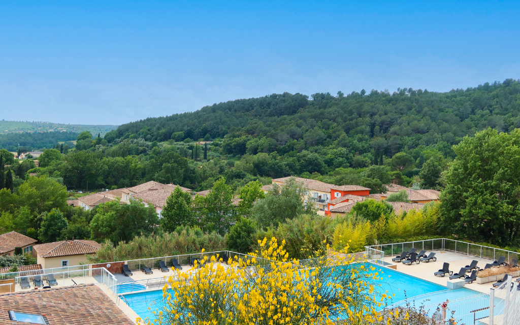 Slide Residence le Domaine de Camiole - Callian - Holidays in south of France