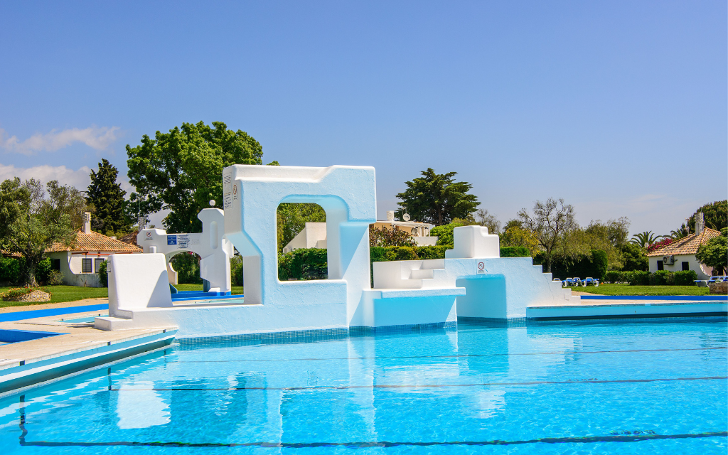 Slide Pedras del Rei - Santa Luzia - Location hébergement avec piscine Portugal