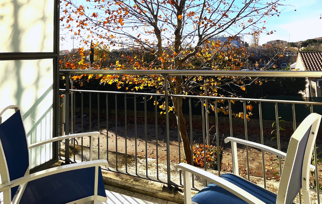 Slide Résidence Les Appartements du Clos de la Chartreuse - Aix en Provence - Balcony Studio 2 people