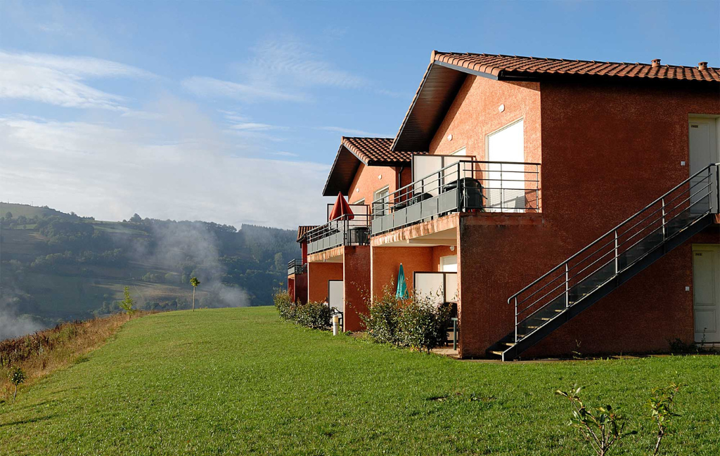 Slide Résidence La Marquisié - Trébas les Bains - Location d'appartement dans le Tarn