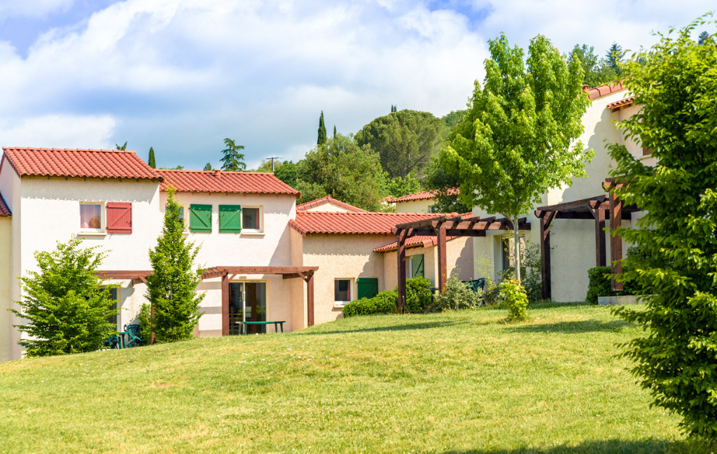 Slide Residence Le Domaine des Cazelles *** - Cajarc - Nature holidays in Lot