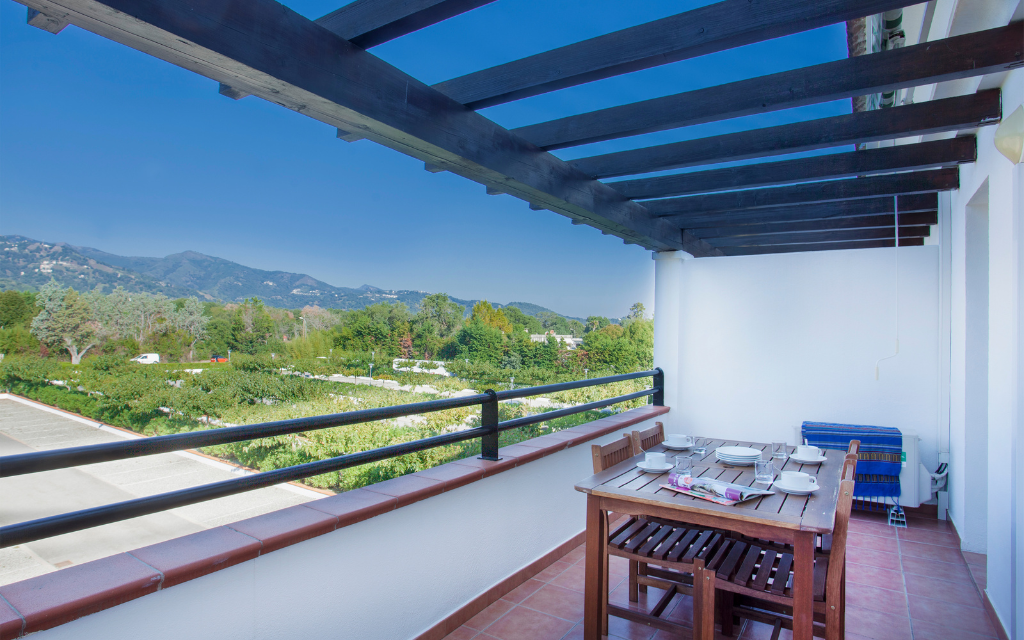 Slide Residence Sognu di Rena - Moriani - Balcony with mountain view