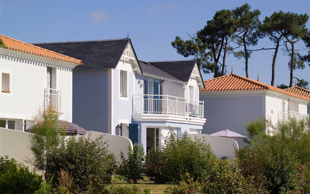 Slide Résidence Les Maisons de Fontenelles - Saint Gilles Croix de Vie - Location en maison en Vendée avec piscine