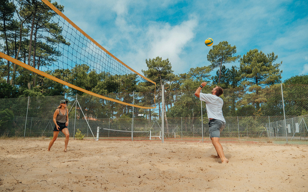 Slide Résidence Le Domaine de l'Agréou - Seignosse -  Location de vacances avec terrain de volleyball