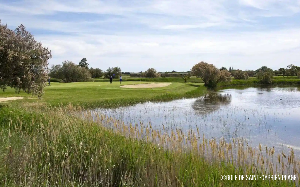 Slide Residence du Golf *** - Saint-Cyprien Plage - 27 hole practice course